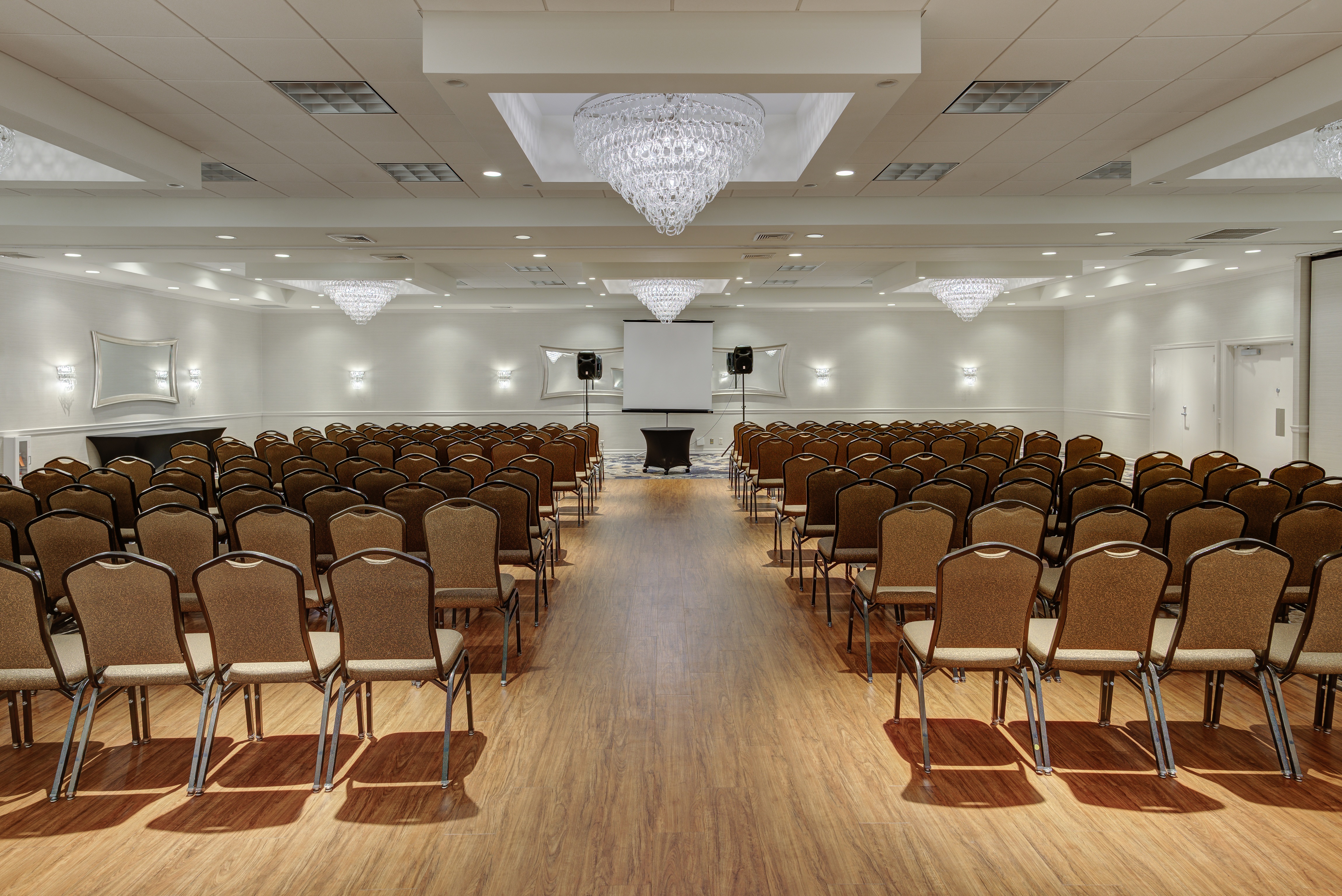 Days Hotel by Wyndham Toms River Jersey Shore ballroom in Toms River, New Jersey